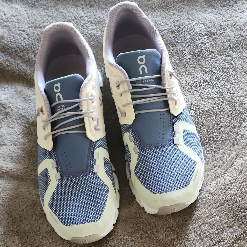 ON Running Blue and White Sneakers. These sneaks were  only worn twice.